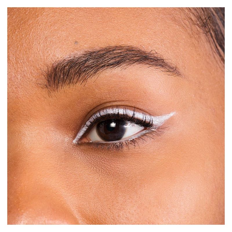 cli236628_#bright white