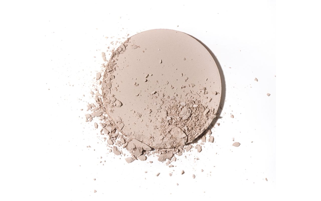Image of PUPA EXTREME MATT 010 PORCELAIN cod081