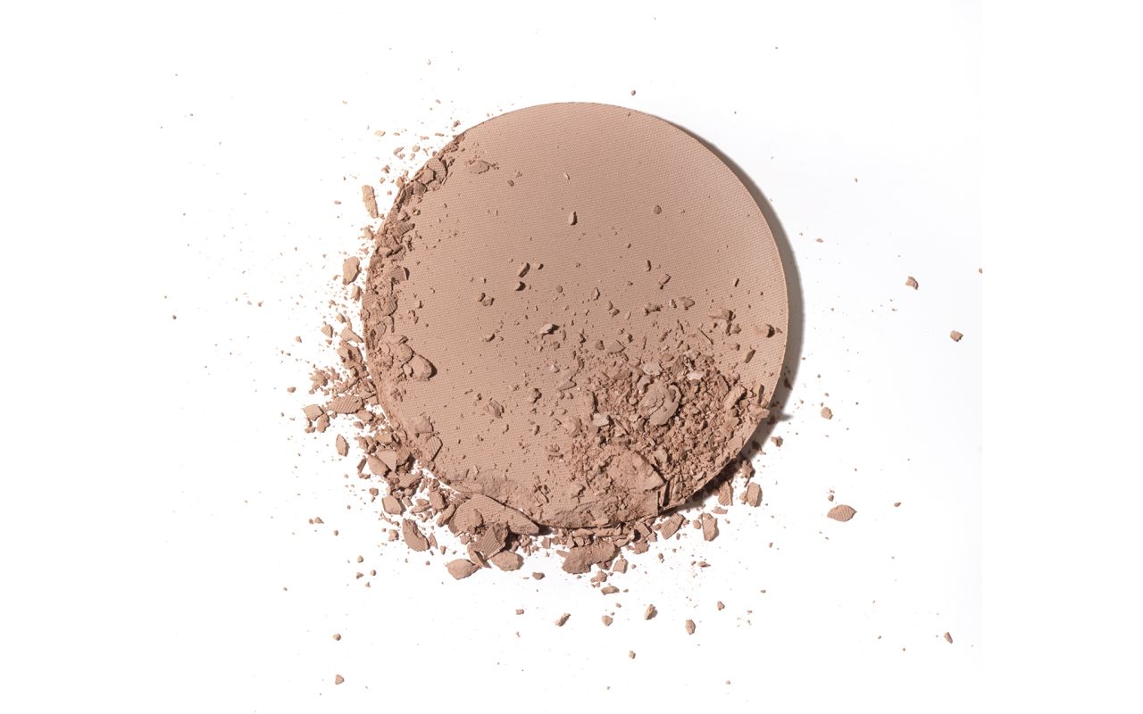 Image of PUPA EXTREME MATT 060 GOLDEN BEIGE cod081